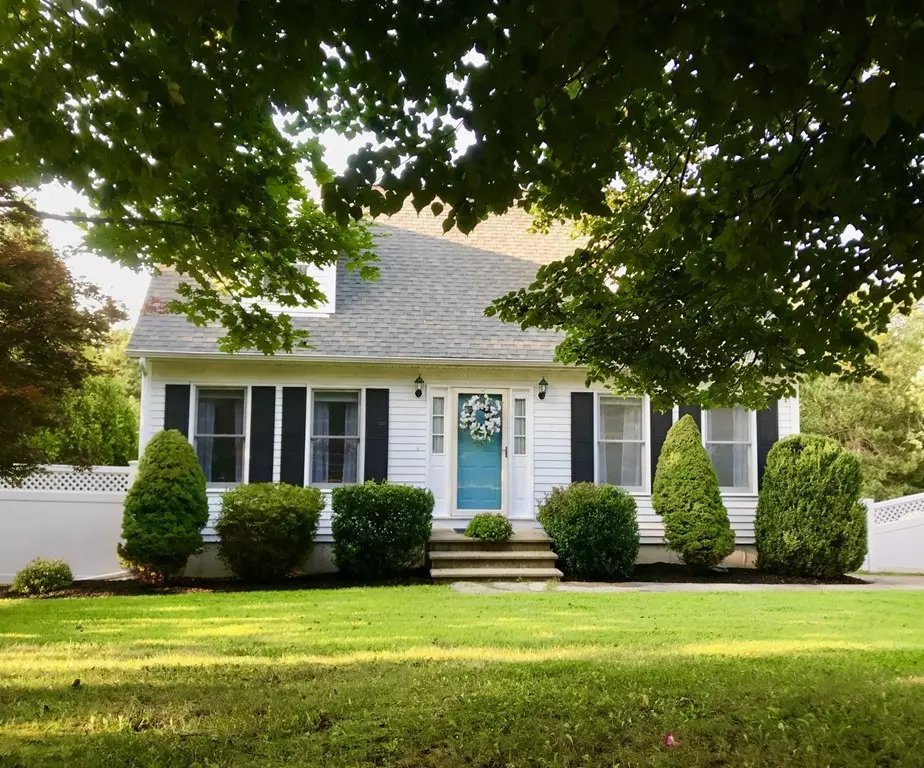 Amesbury, MA 01913,60 Cynthia Lane