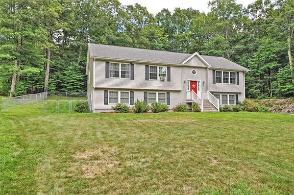 33 Joe Jenny Road, Oxford, MA 01540