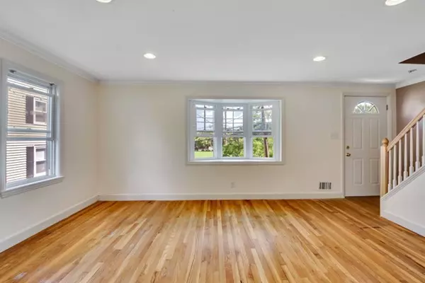 Arlington, MA 02474,9 Bow St #9