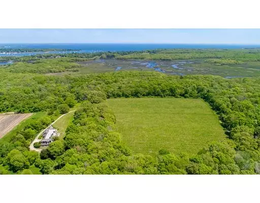 205-227 Bakerville Rd, Dartmouth, MA 02748