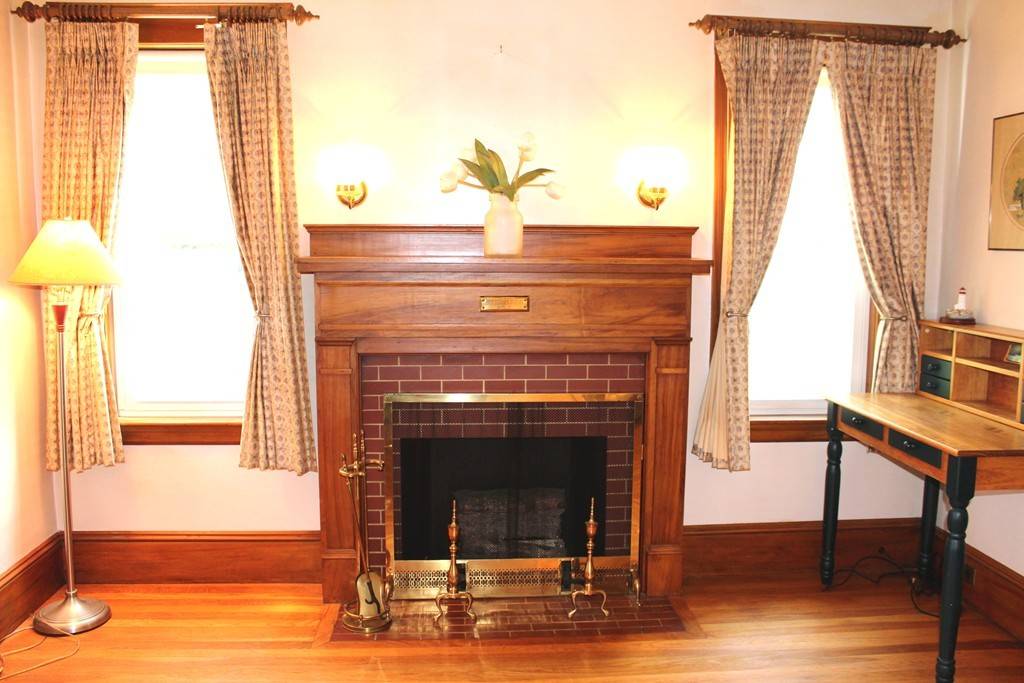 Arlington, MA 02474,46-48 Moulton Rd.