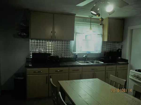 Lynn, MA 01902,73 Marianna St