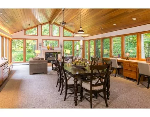 Carlisle, MA 01741,615 Bedford Road