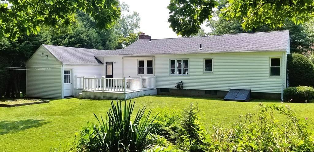 Shrewsbury, MA 01545,8 Spring Cir