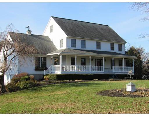 32 Washington St, Mendon, MA 01756