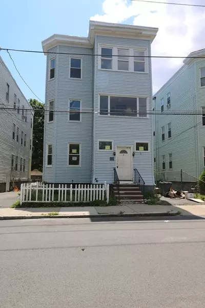 149 Essex St, Malden, MA 02148