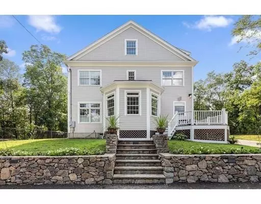 130 Nokomis Rd, Hingham, MA 02043