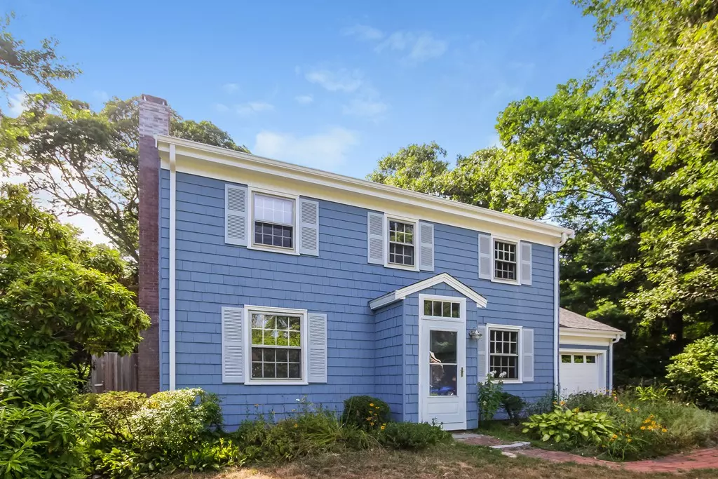 Falmouth, MA 02540,5 Mullen Way