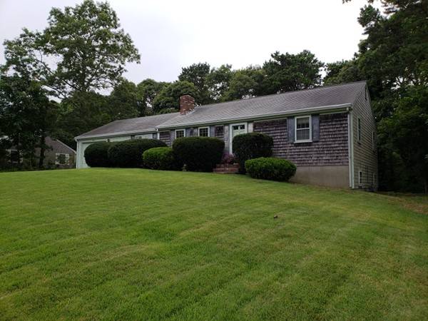 11 Freeman Road, Yarmouth, MA 02675