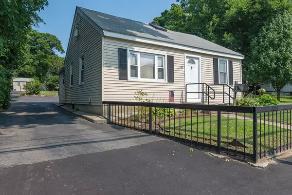 Taunton, MA 02780,45 Oak St