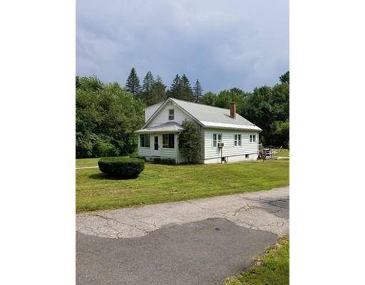 317 Petersham Rd, Athol, MA 01331