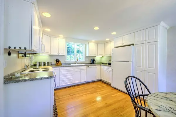 Yarmouth, MA 02675,45 Camelot Road