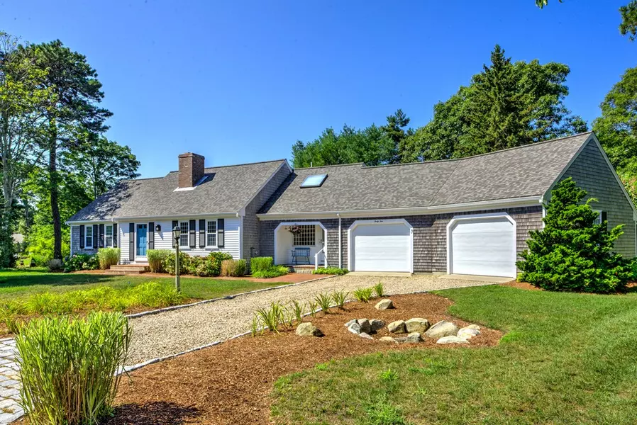 45 Camelot Road, Yarmouth, MA 02675