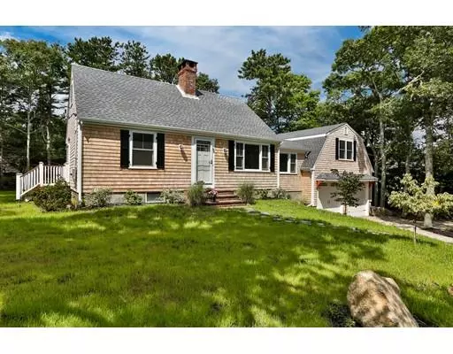 32 Woodward Rd, Brewster, MA 02631