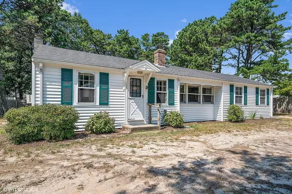 55 Sand Dollar Ln, Eastham, MA 02642