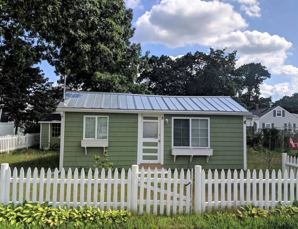 8 Trinity Ln, Wareham, MA 02571