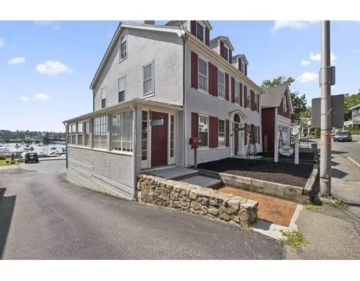 Manchester, MA 01944,48 Central St