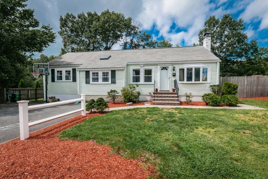 44 Carroll Ave, Westwood, MA 02090