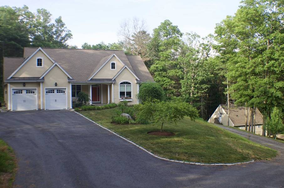 198-A Providence St, Mendon, MA 01756