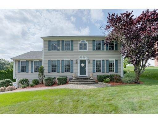 21 Hummingbird Lane, West Springfield, MA 01089