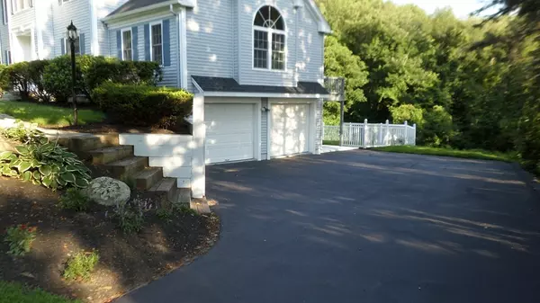 Northbridge, MA 01588,28 Heights Of Hill St