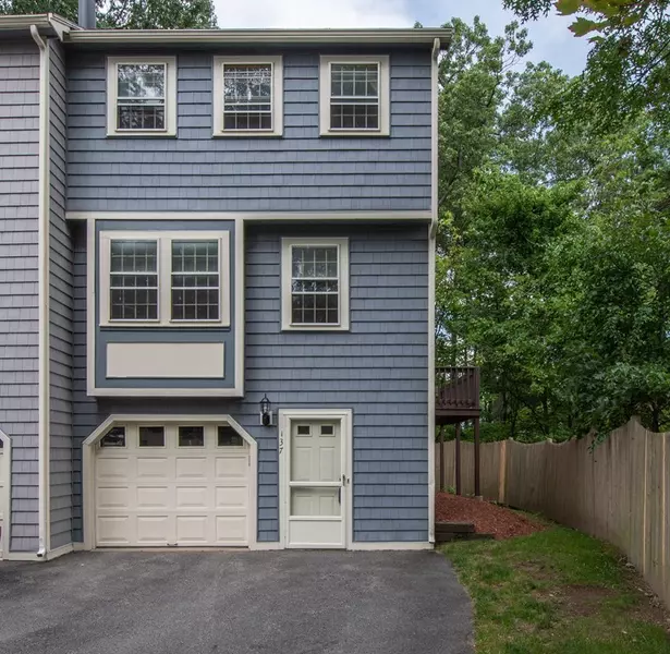 137 Cannongate Iii Road #137, Nashua, NH 03063