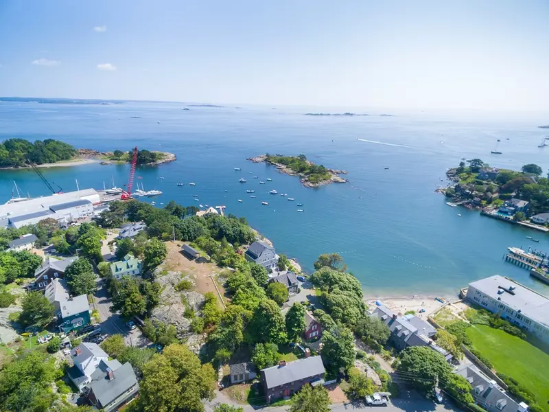 4 Fountain Inn Lane, Marblehead, MA 01945