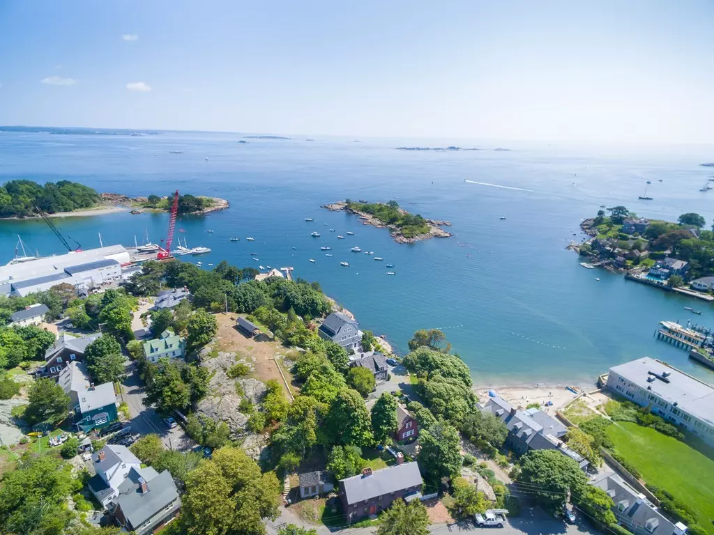 Marblehead, MA 01945,4 Fountain Inn Lane