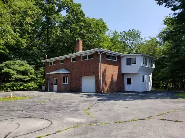 24 Broadway, Saugus, MA 01906