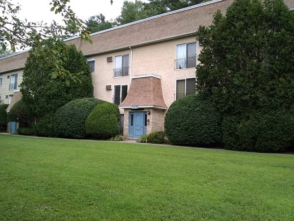 101 Swanson Rd #117, Boxborough, MA 02360