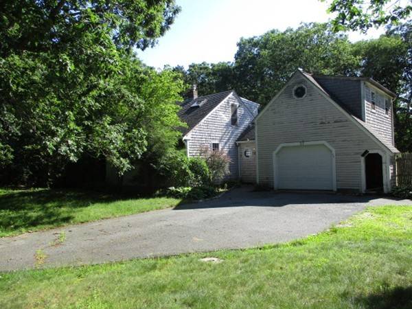 37 Windsor Road, Sandwich, MA 02563