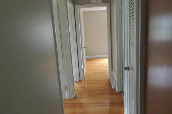 Springfield, MA 01119,66 Duggan Cir