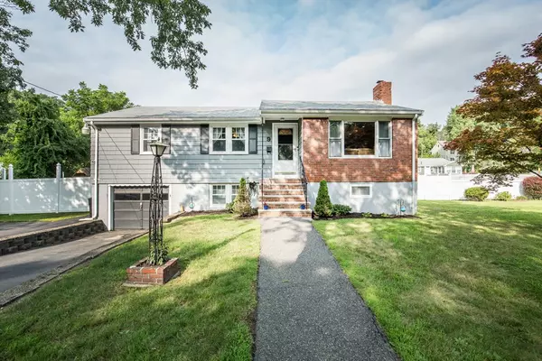 9 Innis St, Saugus, MA 01906