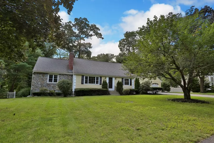 6 Wing Road, Lynnfield, MA 01940