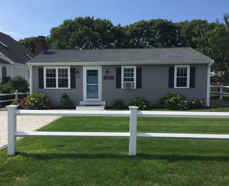 43 Maine Ave, Yarmouth, MA 02673