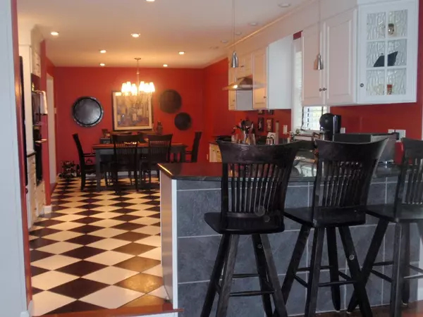 Canton, MA 02021,103 Shaw Farm Rd #103