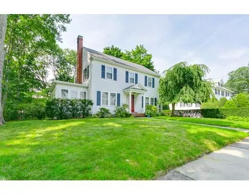 30 Chickering Rd, Norwood, MA 02062