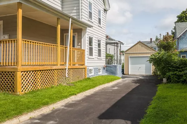 Lynn, MA 01902,90 President St