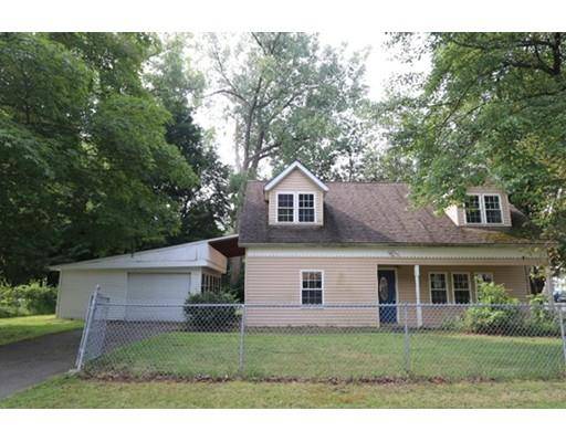 21 Lynwood Rd, East Longmeadow, MA 01028