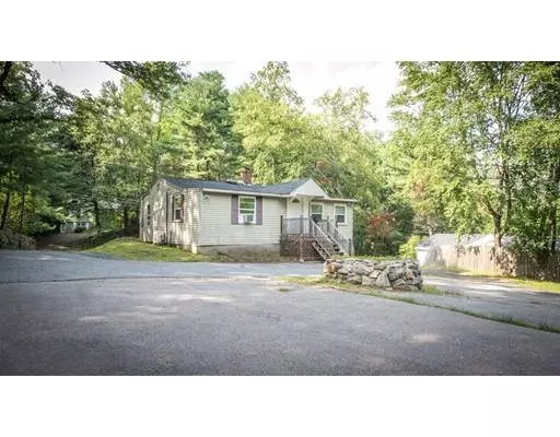 247 W Main St, Hopkinton, MA 01748