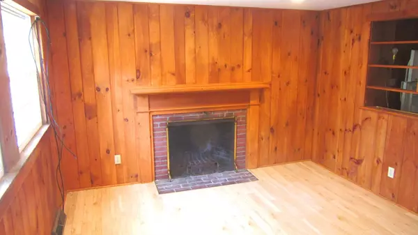 Yarmouth, MA 02673,256 Winslow Gray