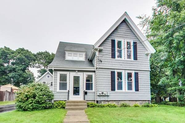 244 Wales St, Abington, MA 02351