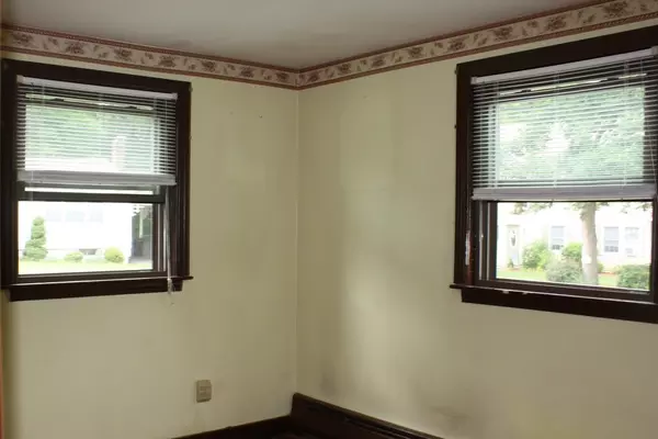 Whitman, MA 02382,81 Joyce Ter