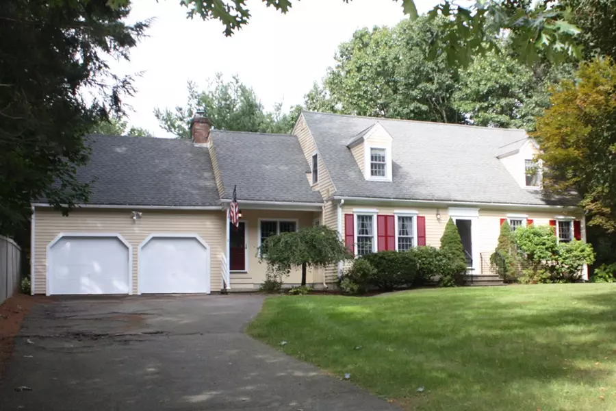 2 Knowlton Dr, Acton, MA 01720