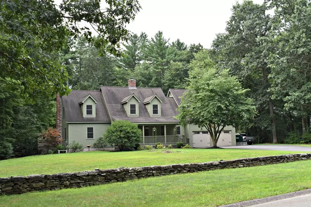 Groton, MA 01450,37 Throne Hill Rd