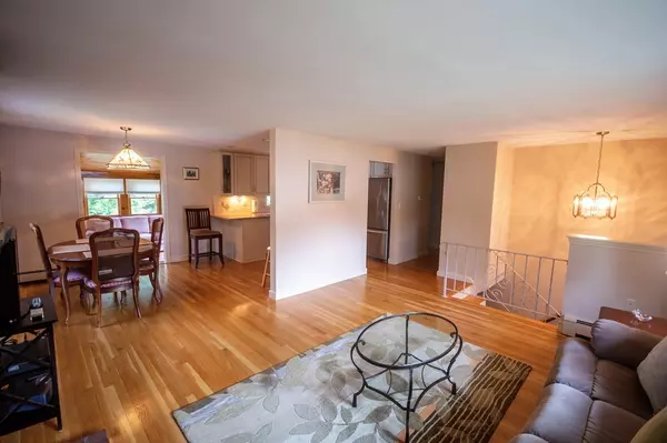 Norwood, MA 02062,36 Hampden Dr