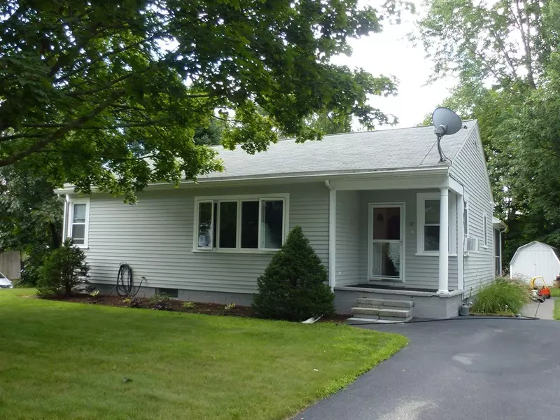 12 Hill Street, Westford, MA 01886