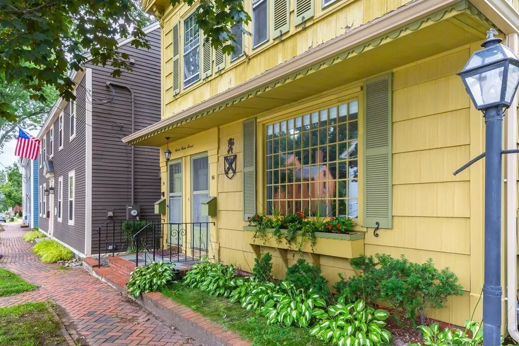 Ipswich, MA 01938,54-56 N Main St