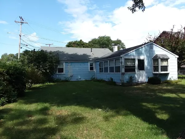 Braintree, MA 02184,14 Meadowbrook Rd