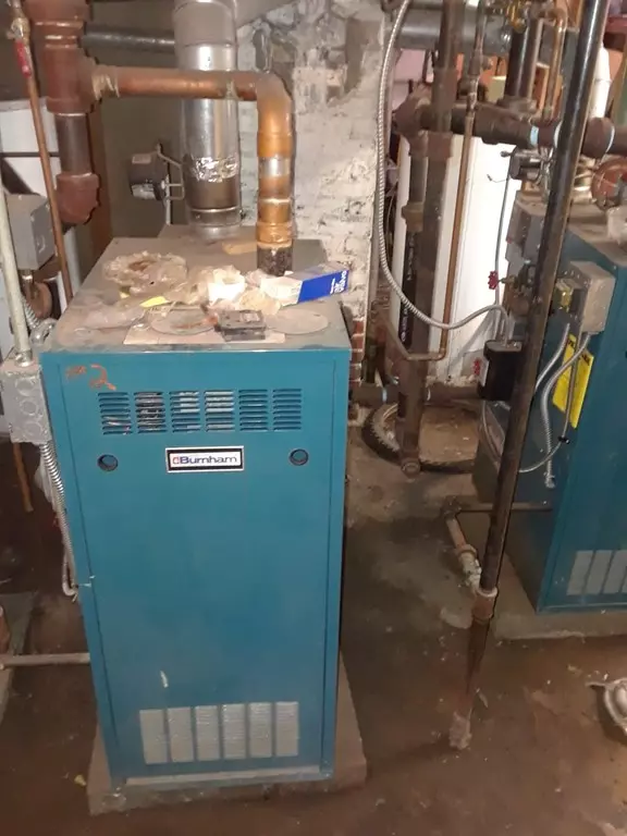 Lynn, MA 01902,10 Henry Ave